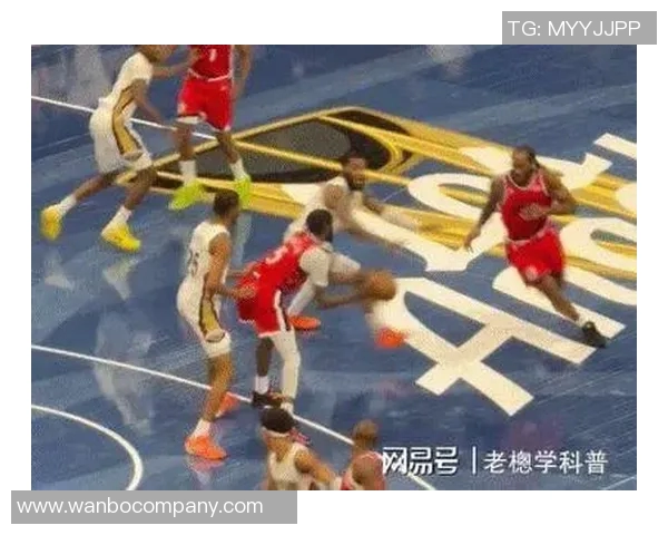 无畏双人防守压哨绝杀瞬间解说赞叹战神卡的无敌表现 无畏双人防守压哨绝杀瞬间解说赞叹战神卡的无敌表现