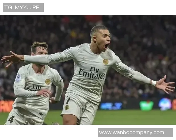 迪亚斯本赛季场均评分817仅次于凯恩和姆巴佩展现强大实力