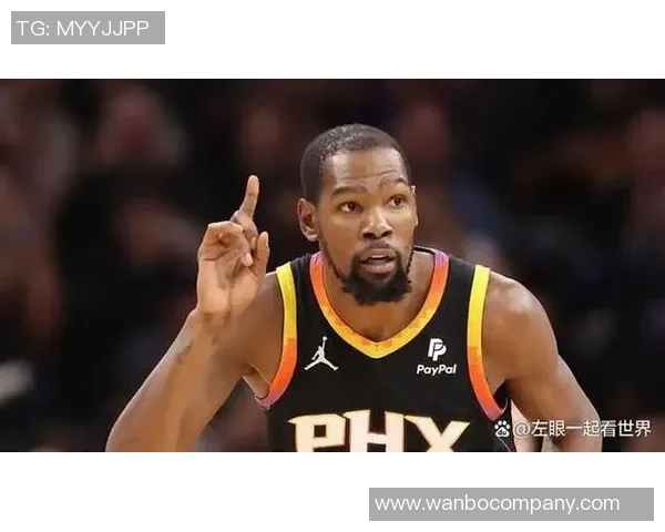 乌度卡强调杜兰特在年轻球队中应更积极发声以引领队友成长