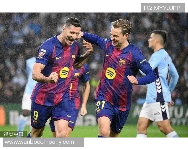 克鲁伊维特称若为巴萨主帅将续约莱万一年看重其经验与能力